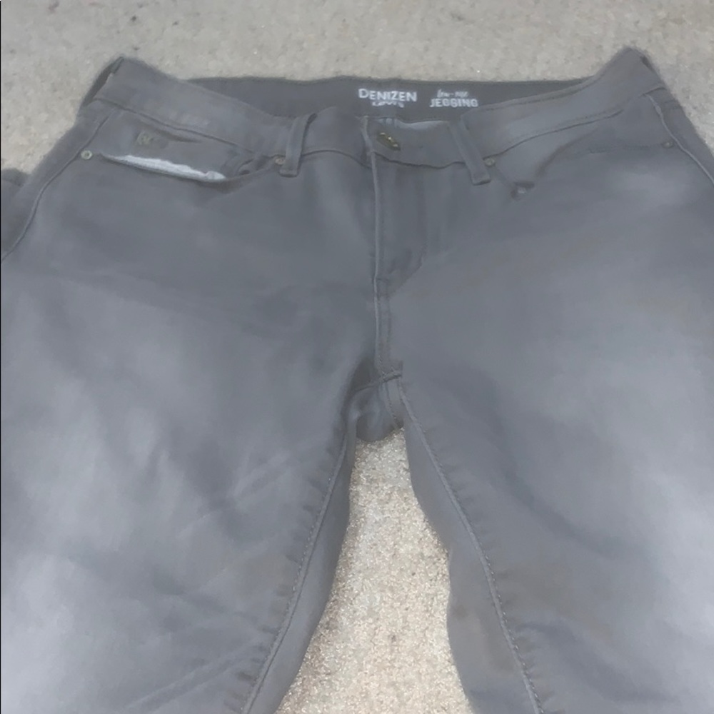 Levi denizen grey low rise jegging